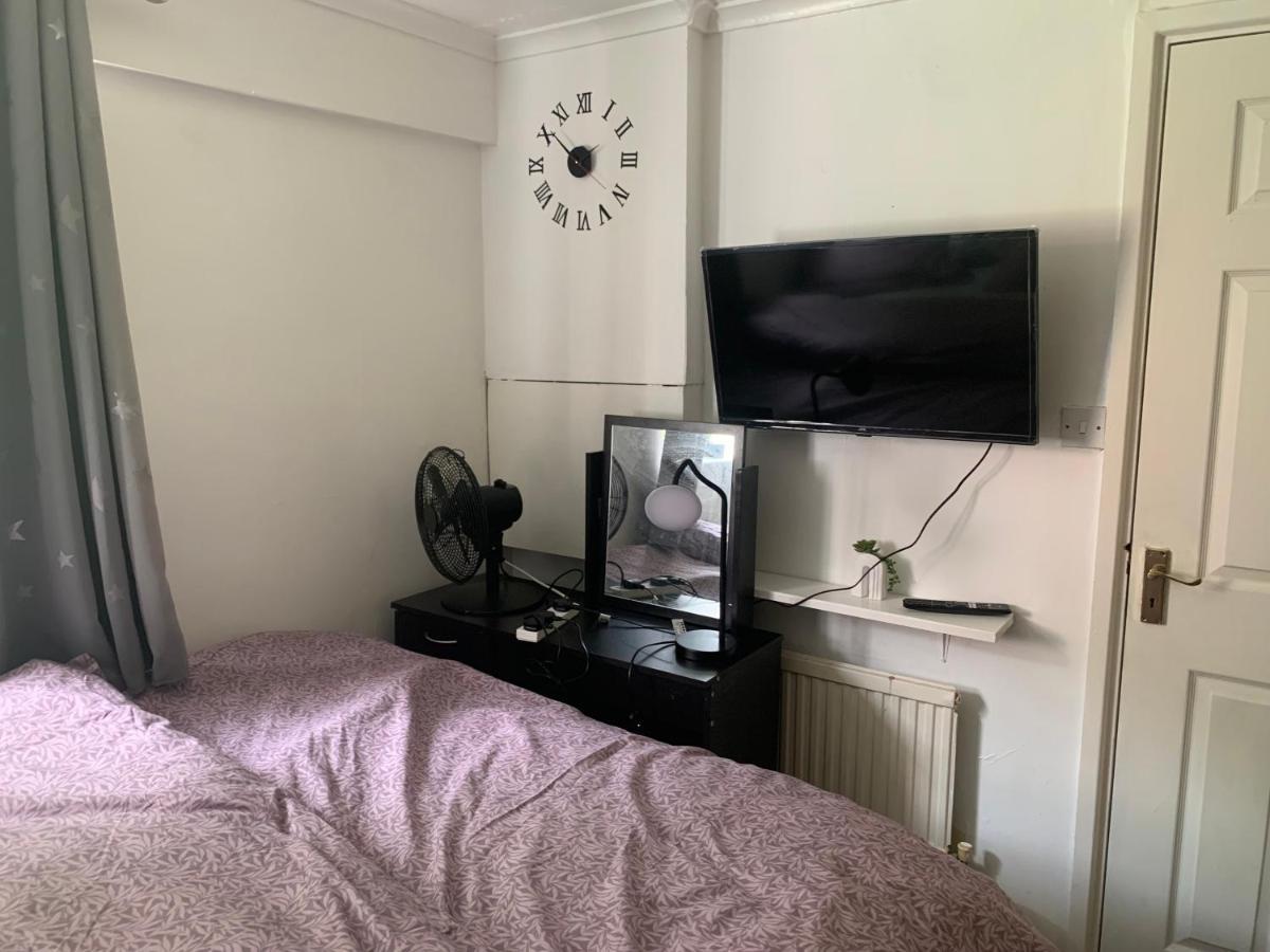 South Croydon Lovely Room, London Exterior photo